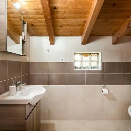 Alexandra Corfu (city)